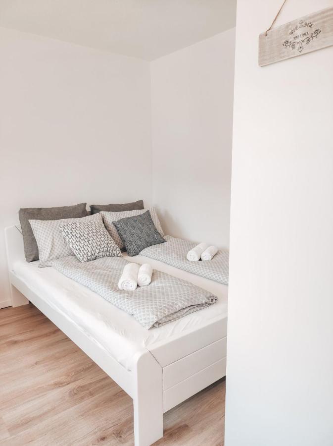 Studio Apartment Sanya Ljubljana Exterior foto