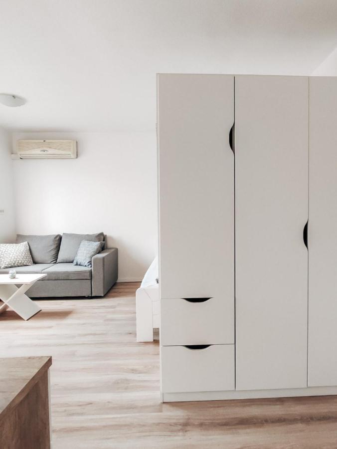 Studio Apartment Sanya Ljubljana Exterior foto